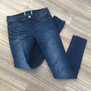 Girls Abercrombie size 13/14 jeans